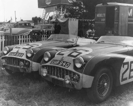 Triumph TRS No 25 - 26 - Le Mans 1961